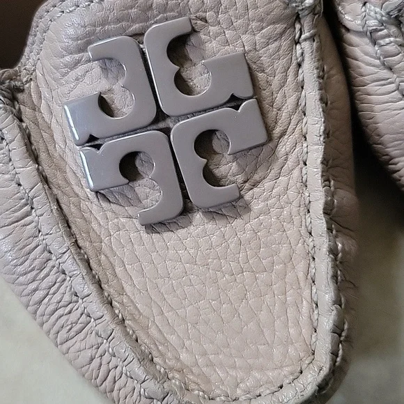 Tory Burch Tan Moccasin Flats with Logo Detail - Picture 3 of 8